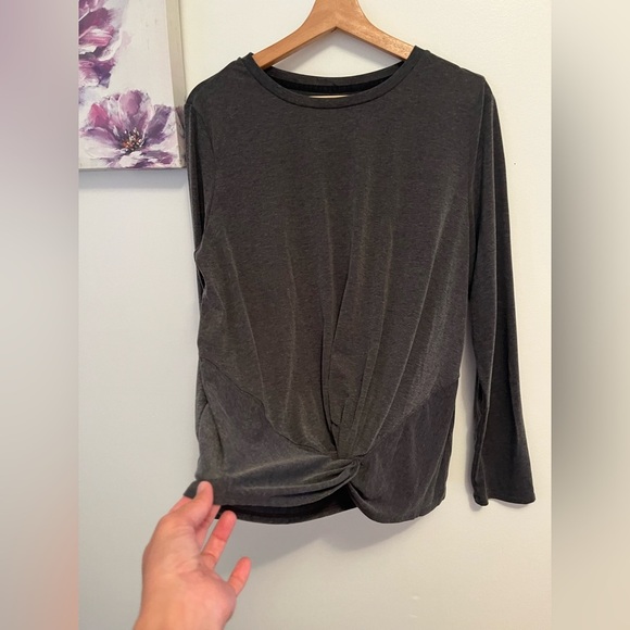 Shambala Athleisure Long Sleeve Knot Front Top- Extra Large NWOT - Picture 5 of 8